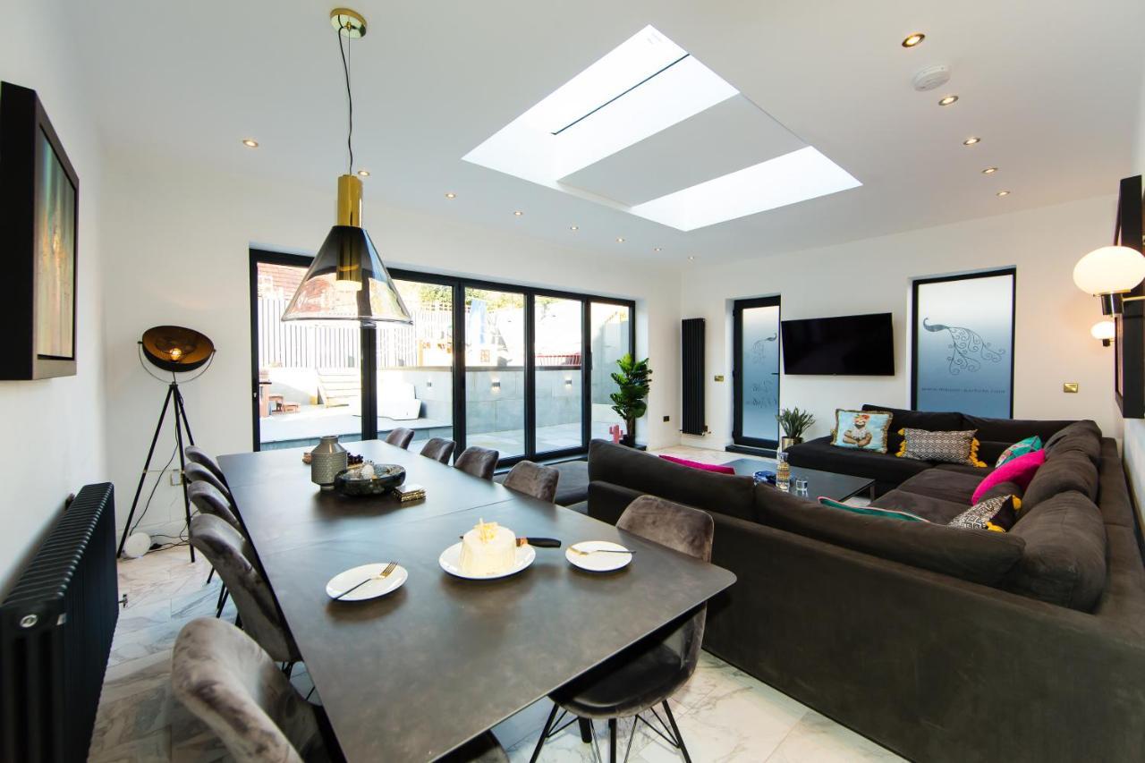 Rounton Villa By Maison Parfaite - Hot Tub - Sea Views - Parking Robin Hood's Bay Eksteriør billede
