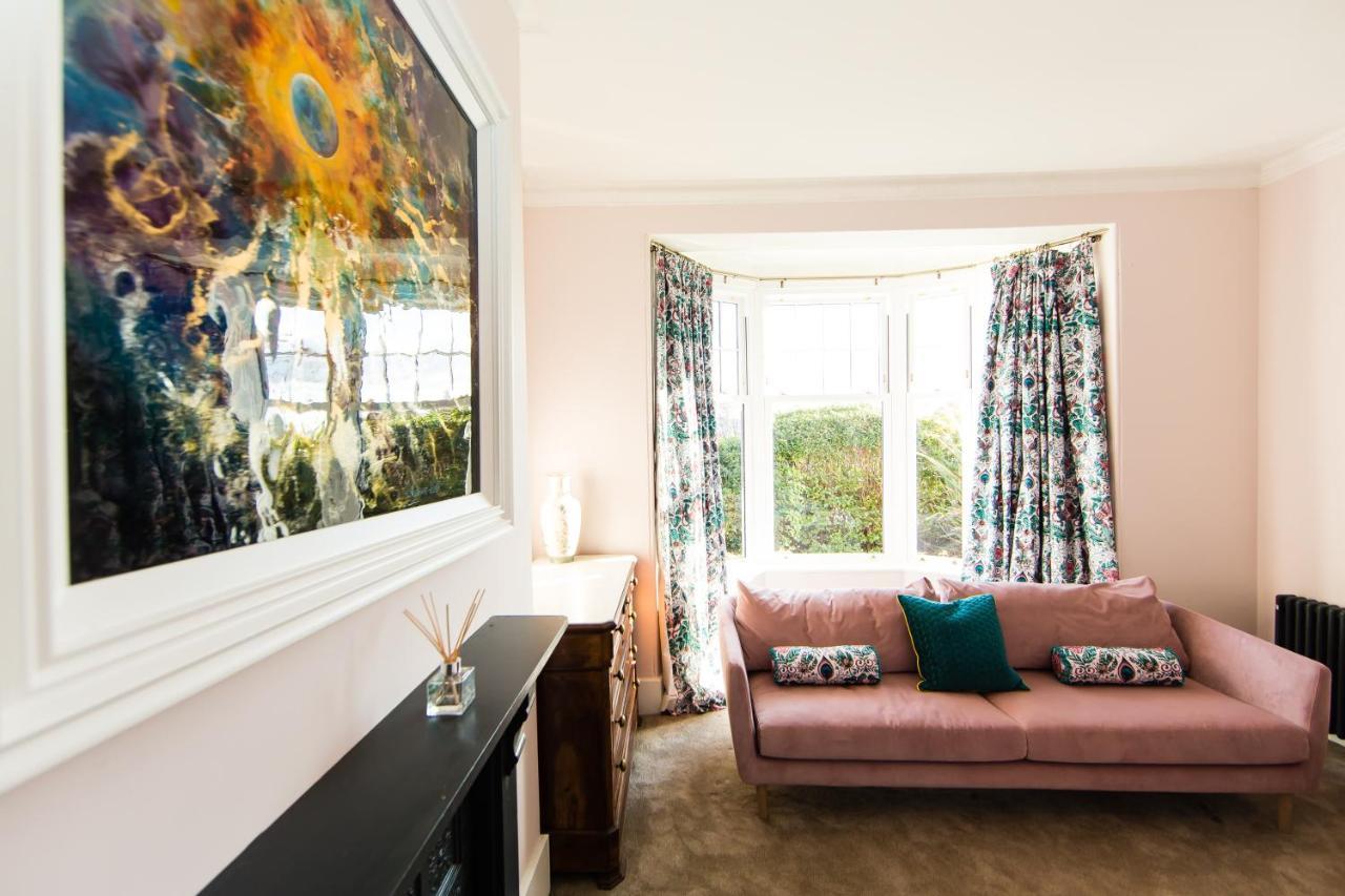 Rounton Villa By Maison Parfaite - Hot Tub - Sea Views - Parking Robin Hood's Bay Eksteriør billede