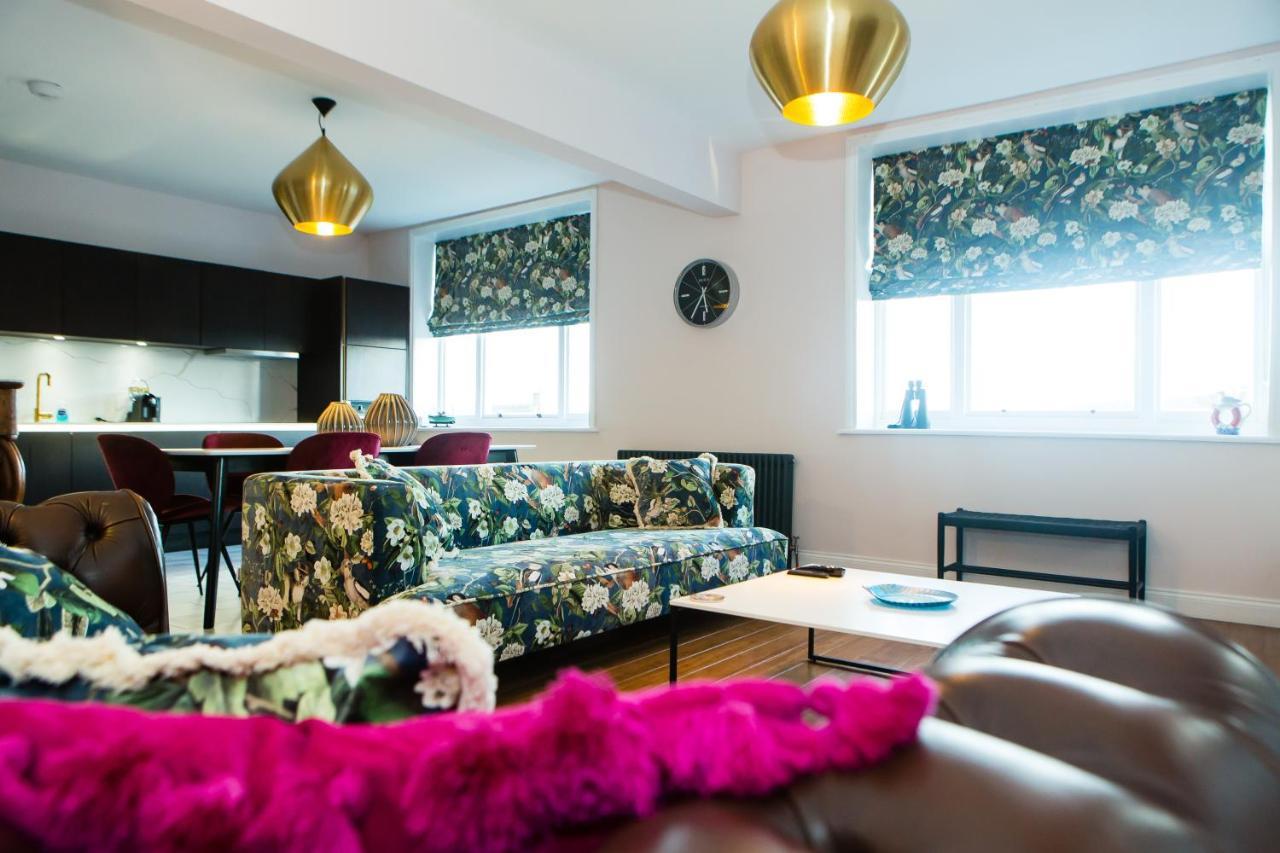Rounton Villa By Maison Parfaite - Hot Tub - Sea Views - Parking Robin Hood's Bay Eksteriør billede