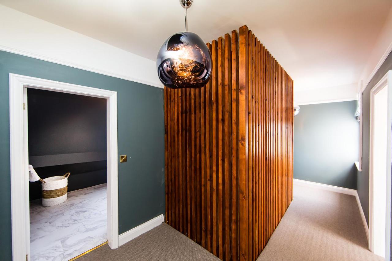 Rounton Villa By Maison Parfaite - Hot Tub - Sea Views - Parking Robin Hood's Bay Eksteriør billede