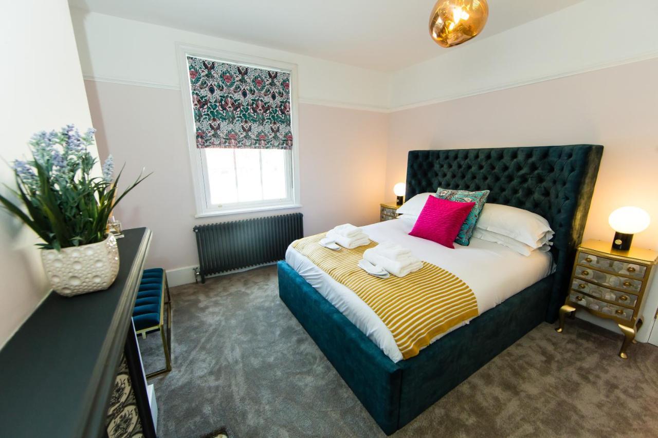 Rounton Villa By Maison Parfaite - Hot Tub - Sea Views - Parking Robin Hood's Bay Eksteriør billede