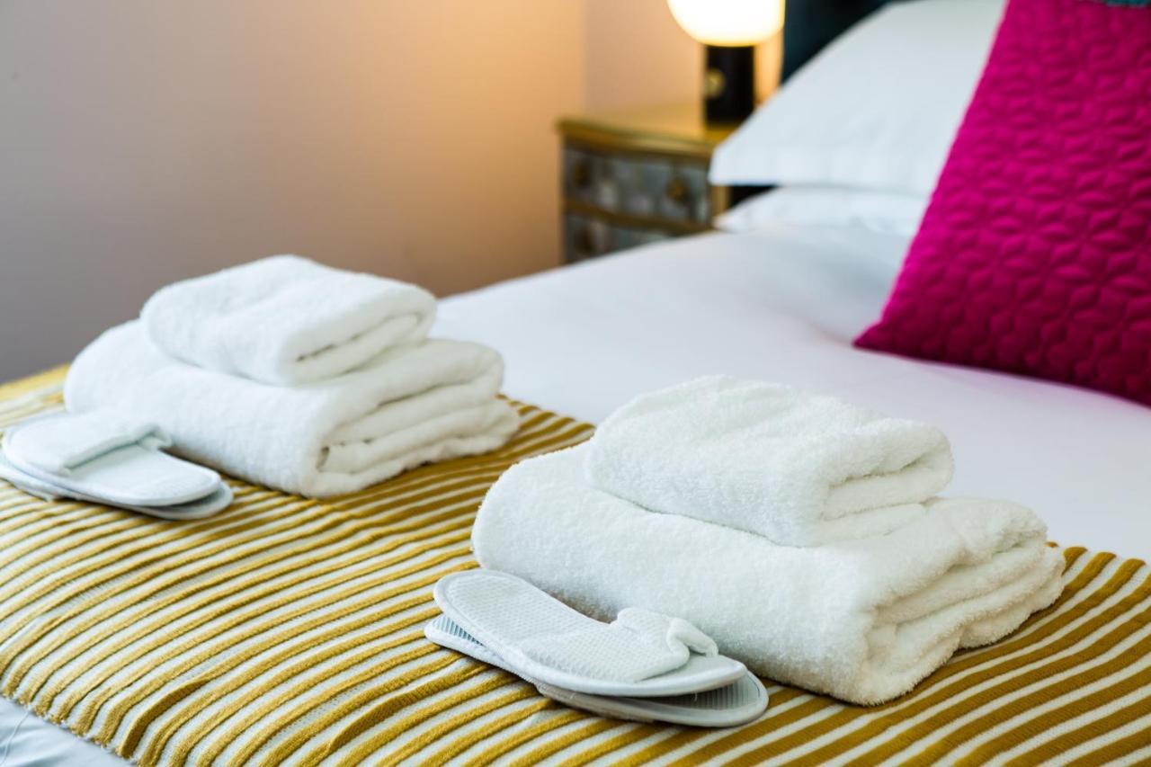 Rounton Villa By Maison Parfaite - Hot Tub - Sea Views - Parking Robin Hood's Bay Eksteriør billede